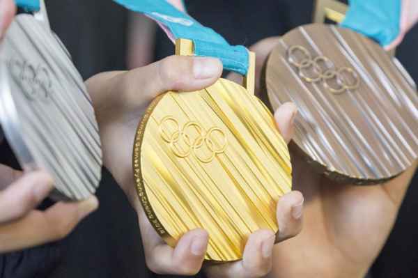 Медали Олимпиады 2020 сделают из электронного мусора  