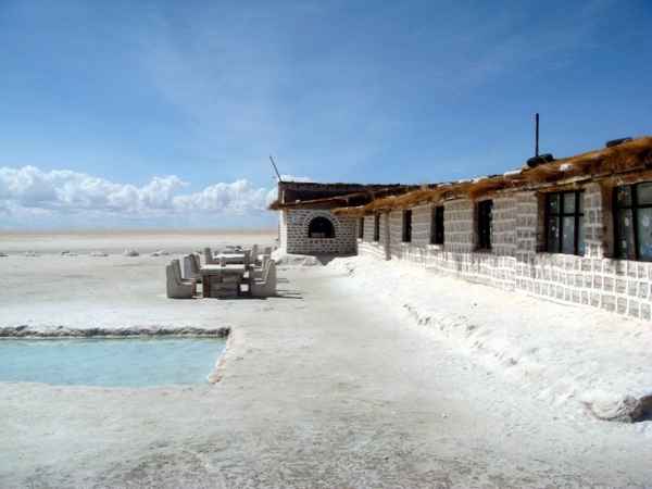 Hotel de Sal Playa - единственный в мире отель из соли  