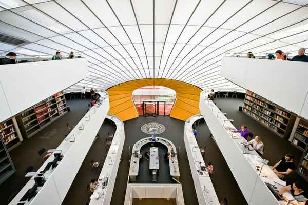 6 наиболее красивых библиотек Европы  