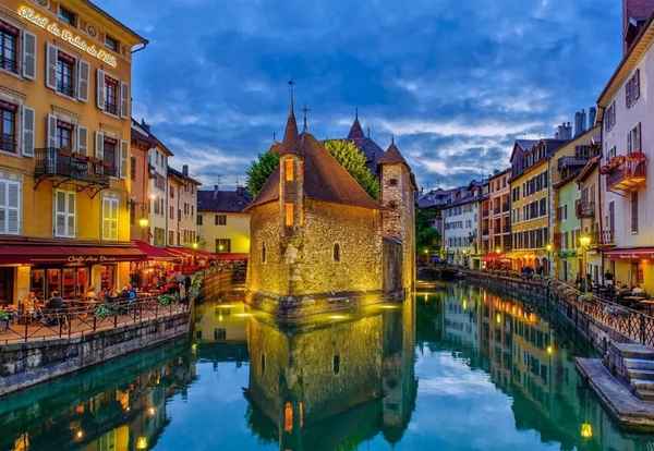 7 самых красивых и уютных горных городов Европы  