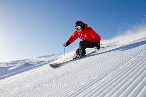 10 лучших мест для катания на лыжах этим летом  