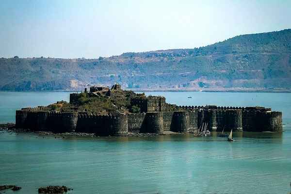Муруд-Джанджира - единственный непобежденный форт Индии  