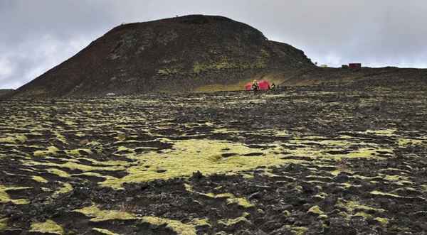 Трихнюкайигюр - единственный вулкан, в который можно спуститься  